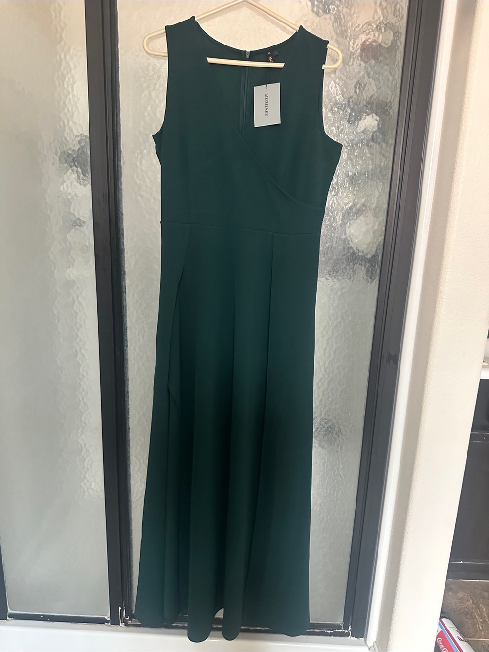Sleeveless Emerald Maxi Dress